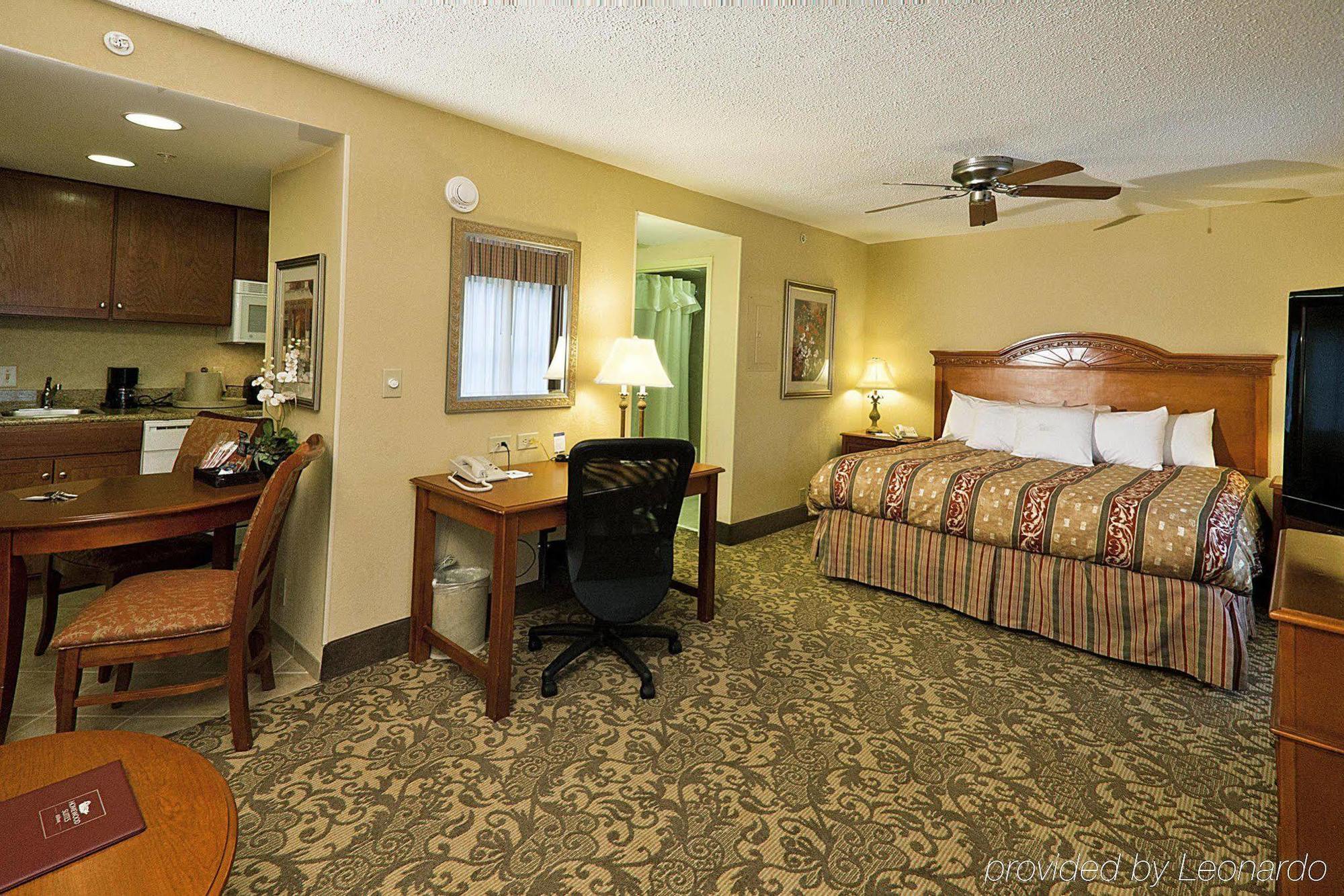 โฮมวู้ด สวีท บาย ฮิลตัน แอชวิลล์ ทันเนล โร้ด Hotel ห้อง รูปภาพ
